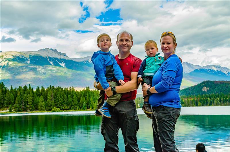 Family Walks &amp; Hikes Canadian Rockies: 2nd Edition, Volume 2