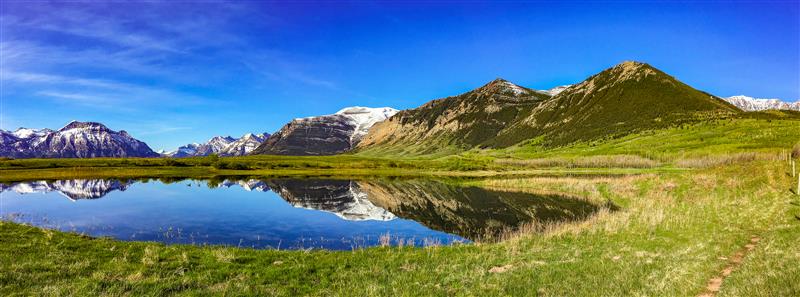 Popular Day Hikes: Waterton