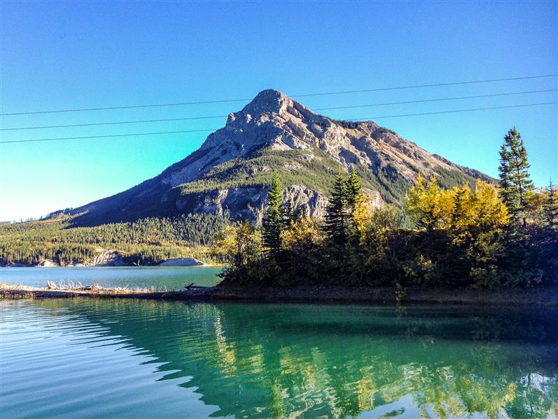 Family Walks &amp; Hikes Canadian Rockies: 2nd Edition, Volume 1