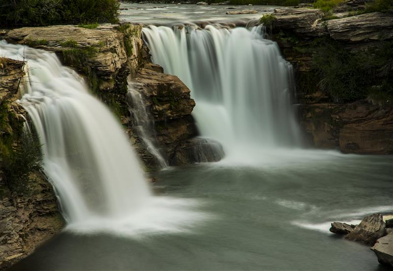 Waterfall Hikes in the Canadian Rockies – Volume 1