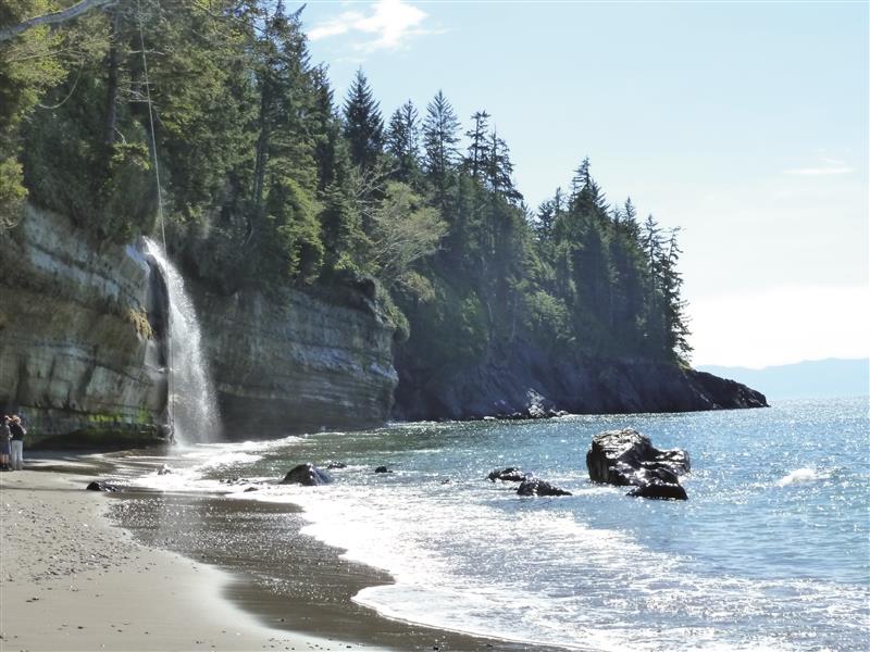 Seaside Walks on Vancouver Island – Revised Edition